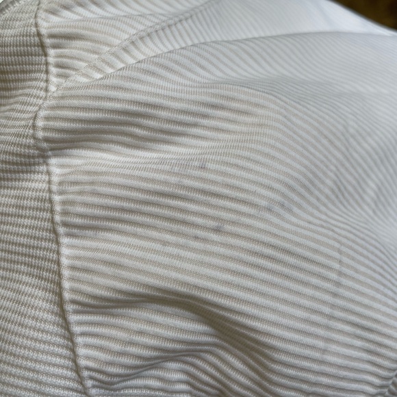 Ebb to Train *sun Lululemon Sports Bra size 8 white and pink high neck - Picture 14 of 14